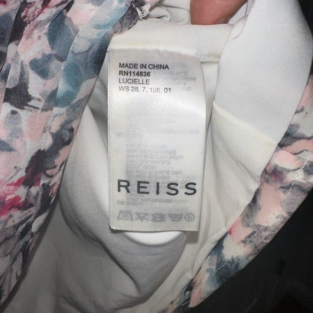 Reiss Lucielle Ruched Floral Fitted Mini Skirt - Picture 11 of 13